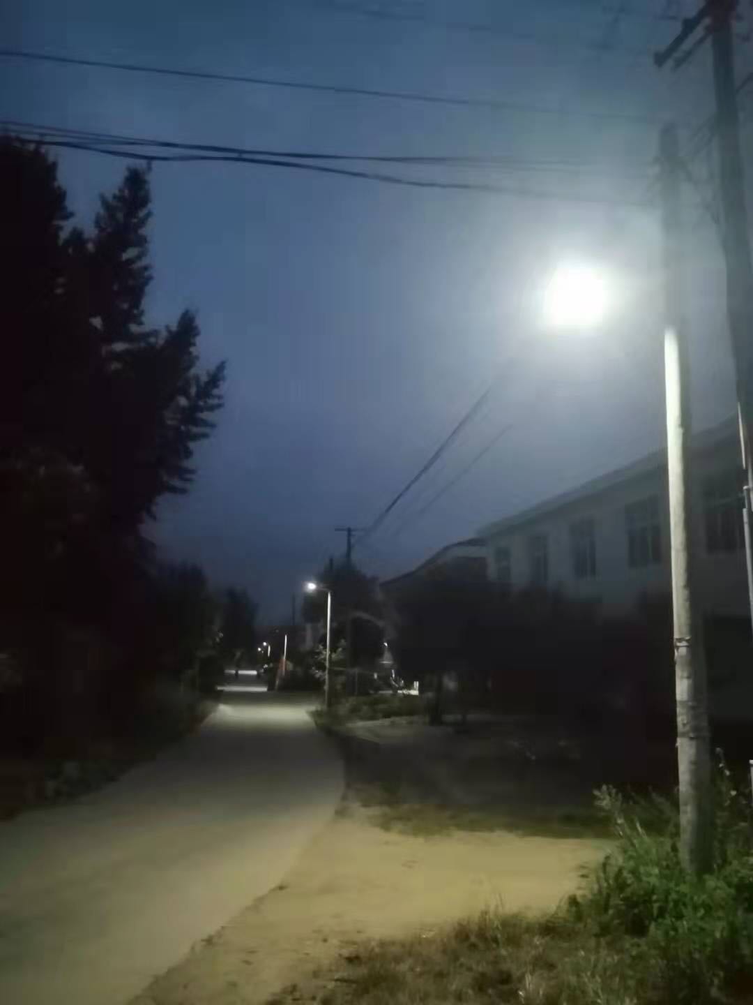 We donated 20 sets of solar street lamps to the countryside
